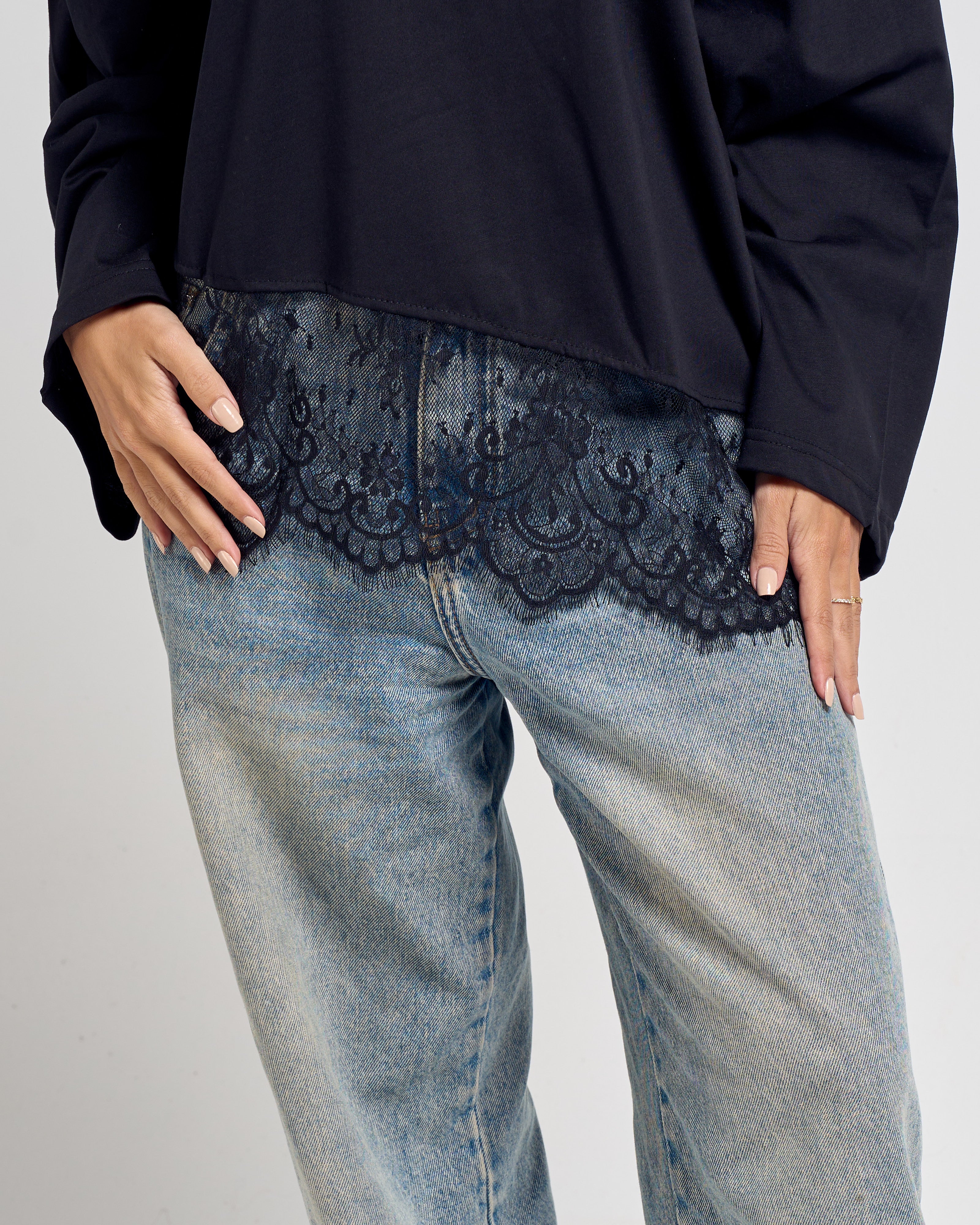 Lace T-shirt Black